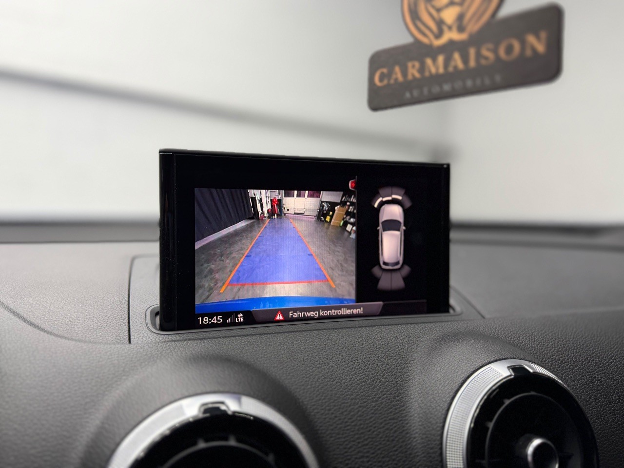 AUDI RS3 Sportback 2.5 TSI quattro S-tronic | CH-Auto | Virtual Cockpit | OHNE OPF | ACC | Keramik Bremsen | Rückfahrkamera-image-19