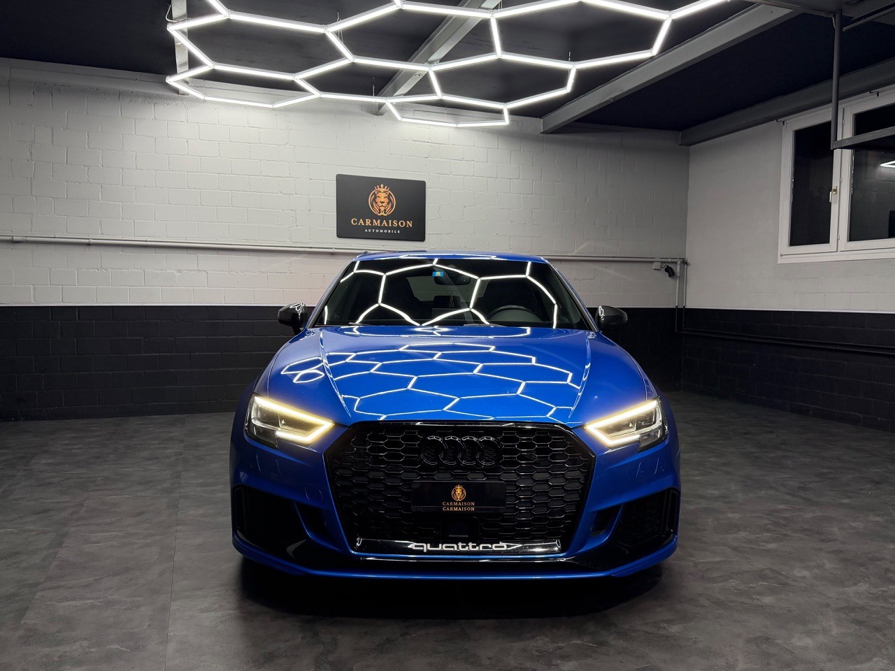 AUDI RS3 Sportback 2.5 TSI quattro S-tronic | CH-Auto | Virtual Cockpit | OHNE OPF | ACC | Keramik Bremsen | Rückfahrkamera-showroom-element-1