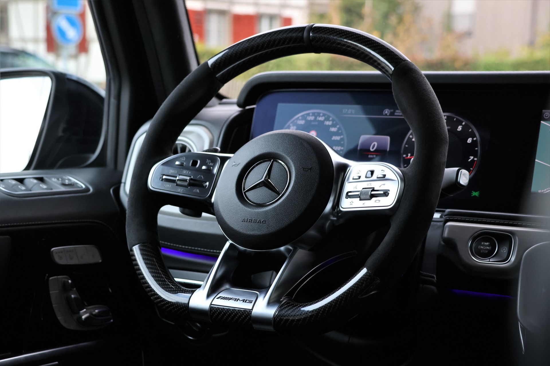 MERCEDES-BENZ G 63 AMG Speedshift Plus G-Tronic *Designo Magno*-image-18