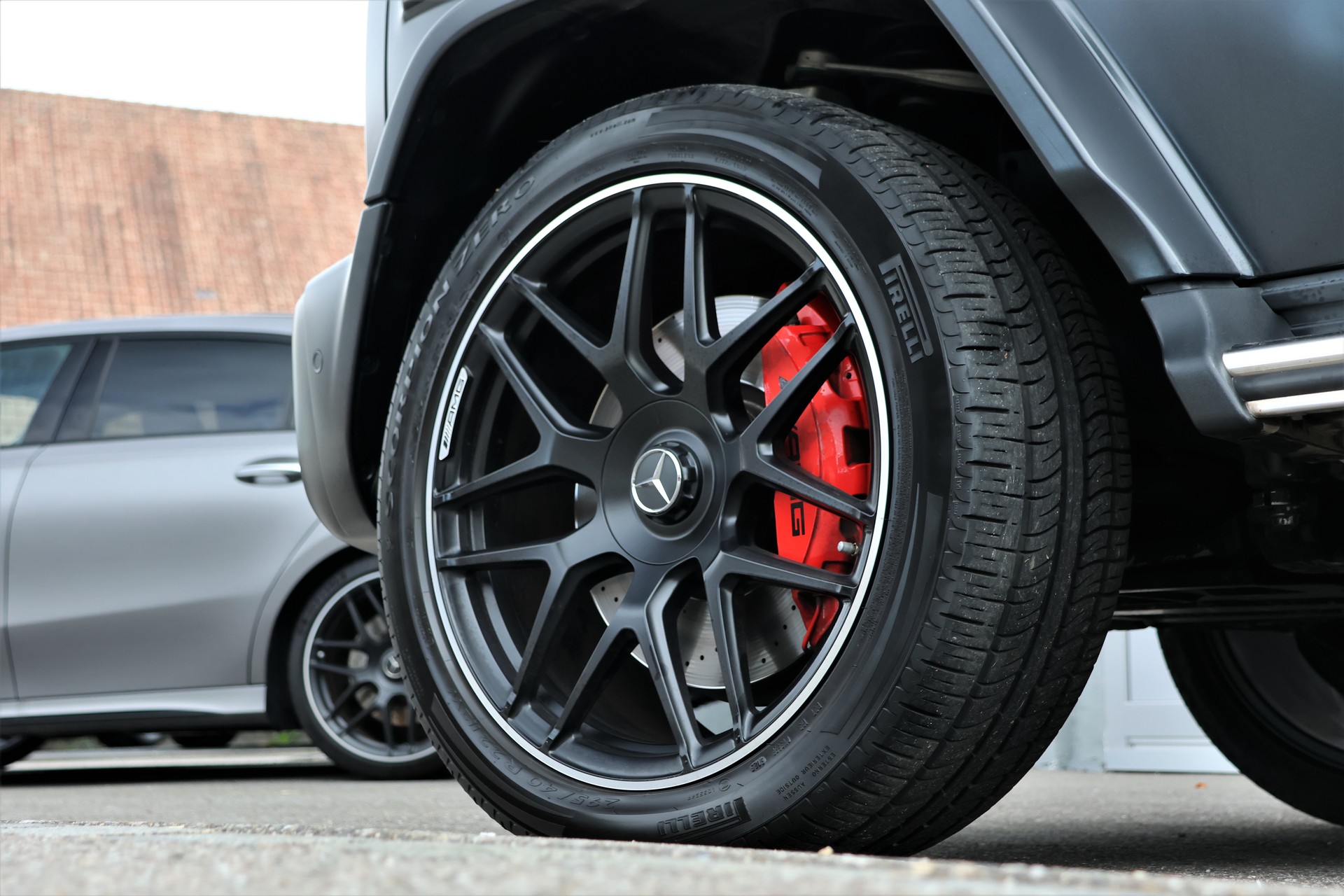 MERCEDES-BENZ G 63 AMG Speedshift Plus G-Tronic *Designo Magno*-image-8