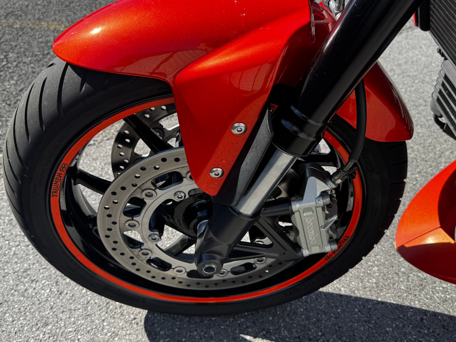 TRIUMPH Speed Triple 1050-image-14