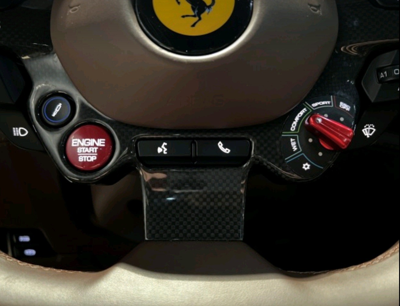 FERRARI GTC 4 Lusso-image-8