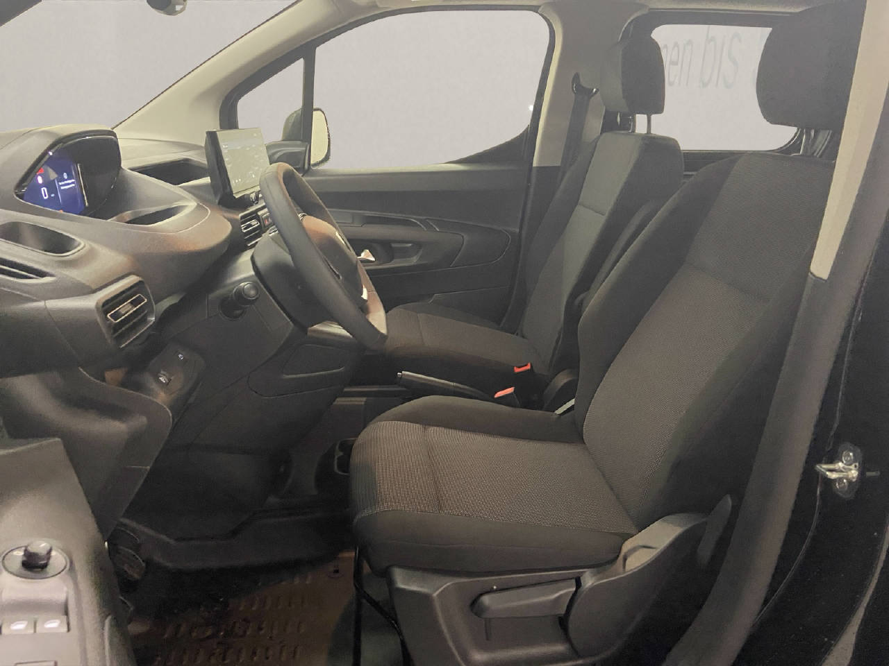 PEUGEOT Partner Kaw. 1000 Long vertiefte Kabine-image-4