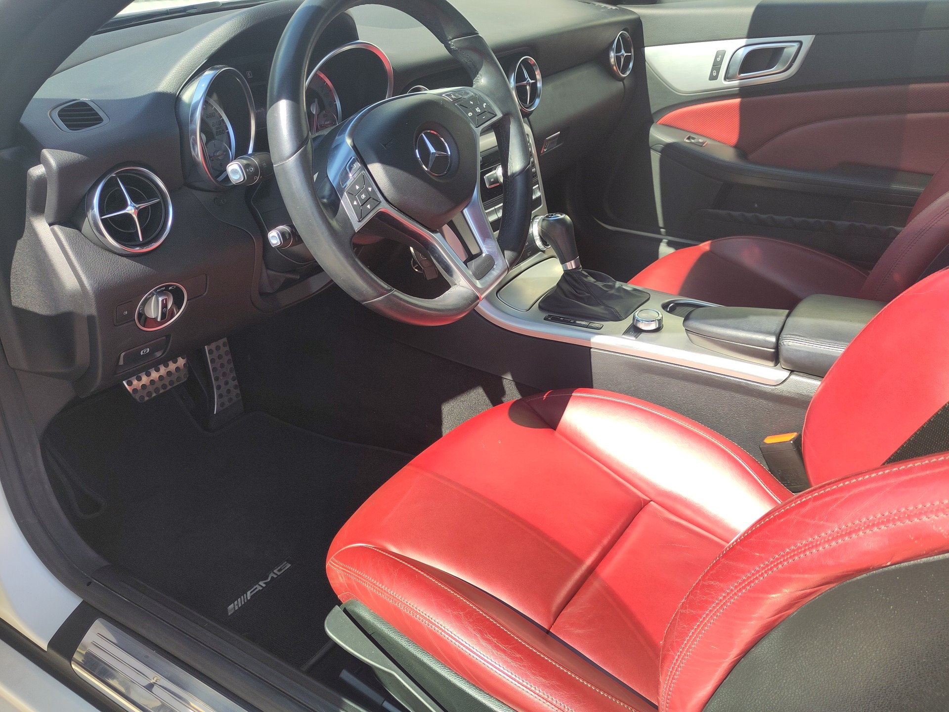 MERCEDES-BENZ SLK 250 Eyecatcher 7G-Tronic-image-7