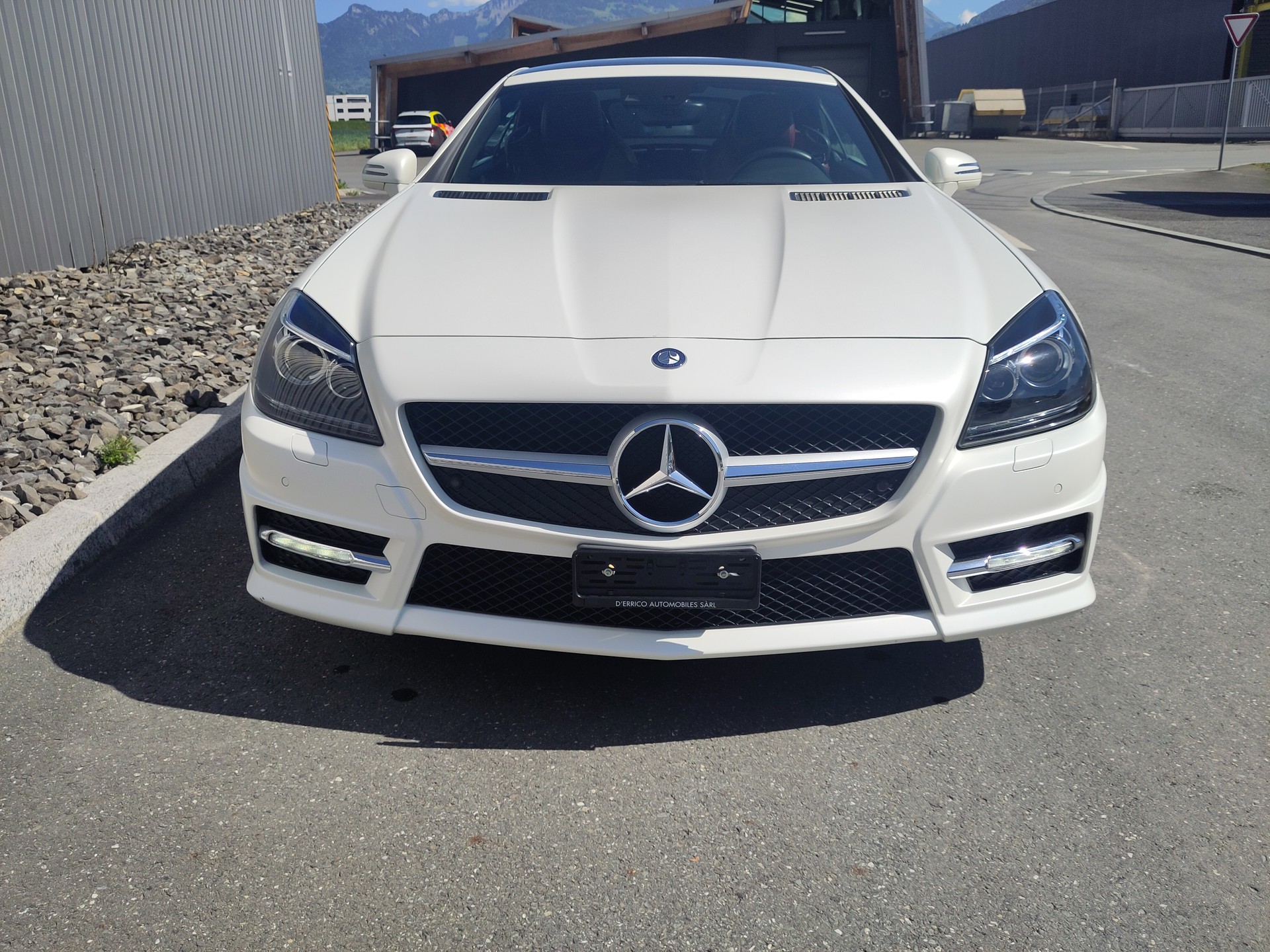 MERCEDES-BENZ SLK 250 Eyecatcher 7G-Tronic-image-5
