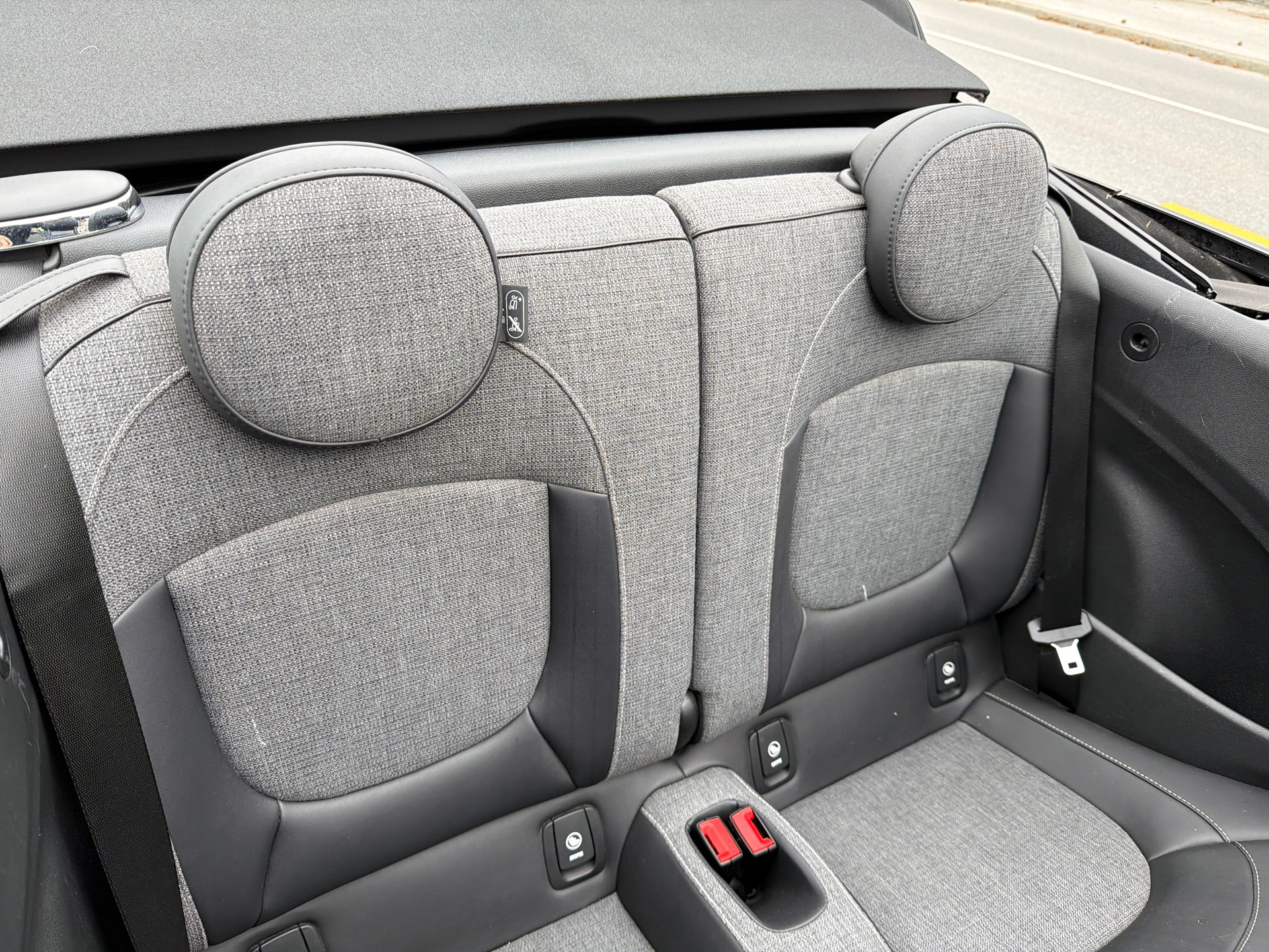 MINI Cooper S Cabriolet-image-17