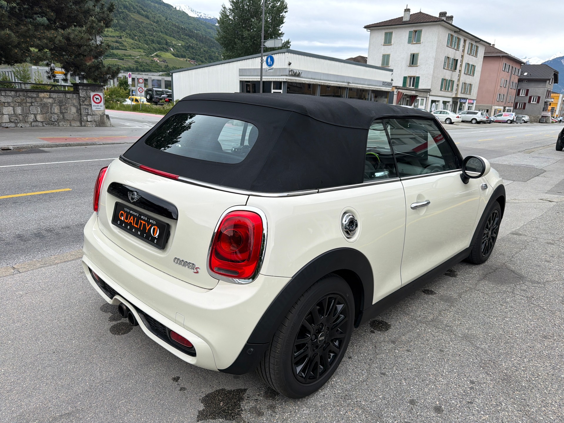 MINI Cooper S Cabriolet-image-8