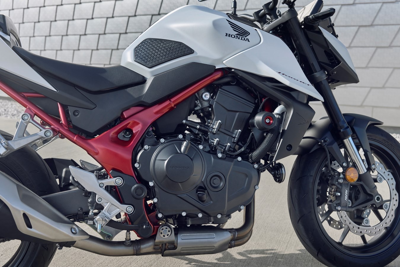 HONDA CB 750 Hornet-image-9