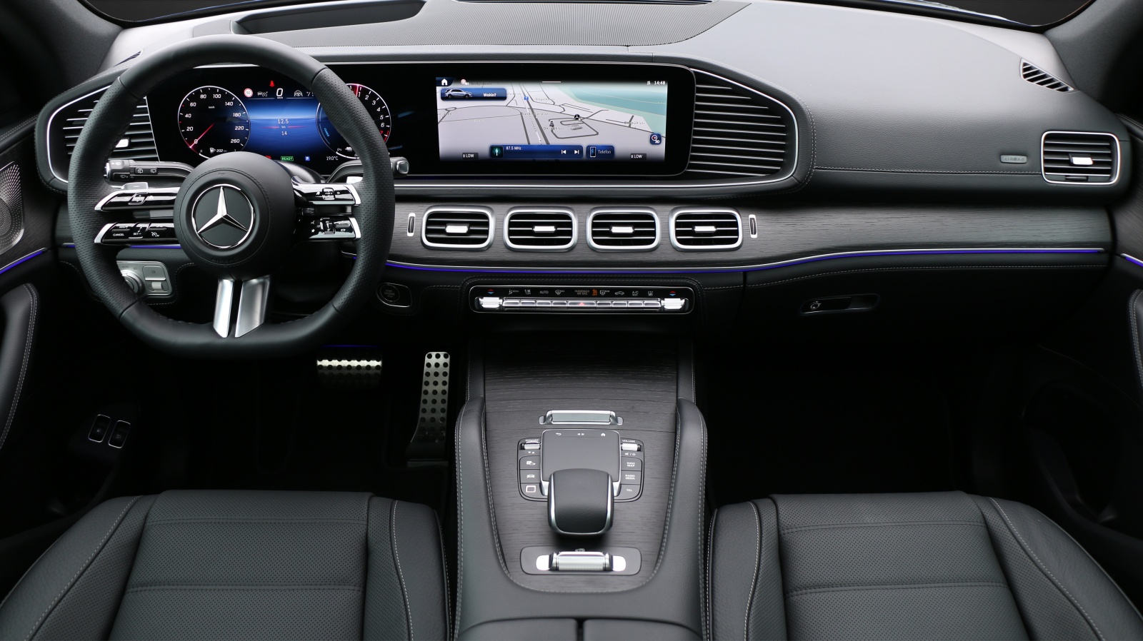 MERCEDES-BENZ GLE 400 e EQ Star 4M-image-4
