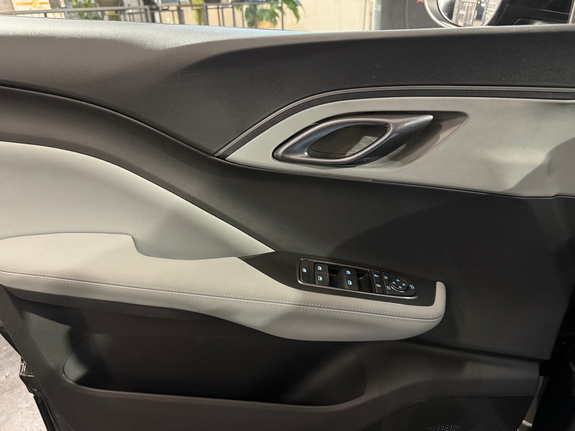 BYD Dolphin Surf 43 kWh Comfort-image-21
