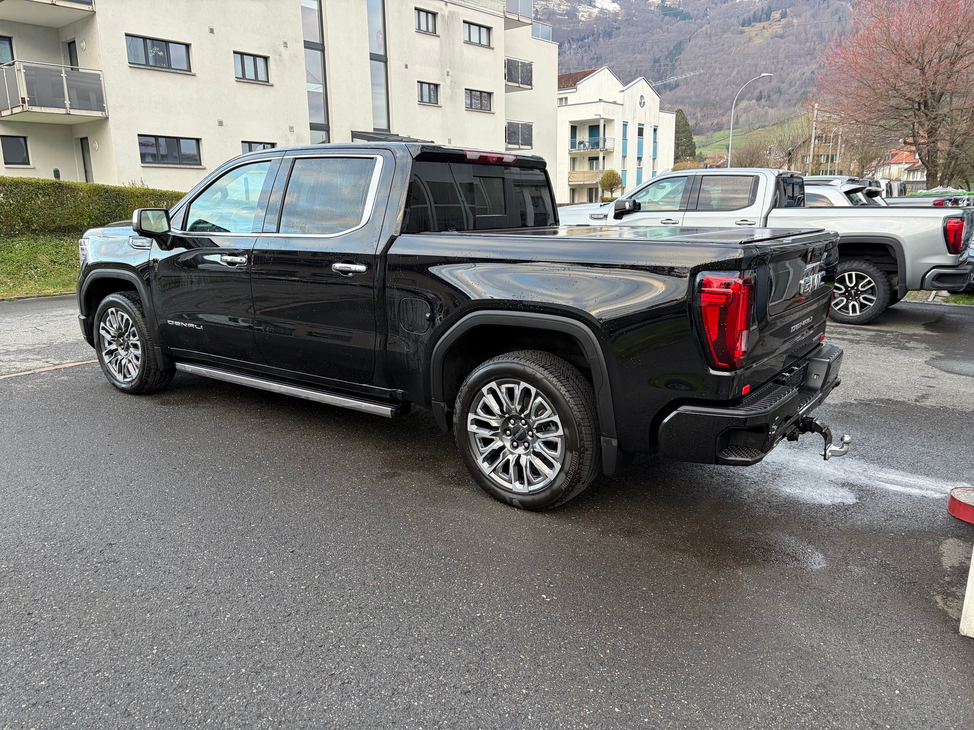 GMC Sierra 1500 Denali Ultimate 6.2l V8 4WD MY25-image-4