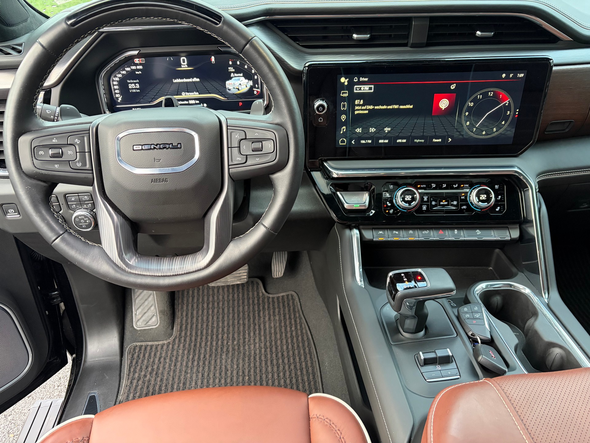 GMC Sierra 1500 Denali Ultimate 6.2l V8 4WD MY25-image-10