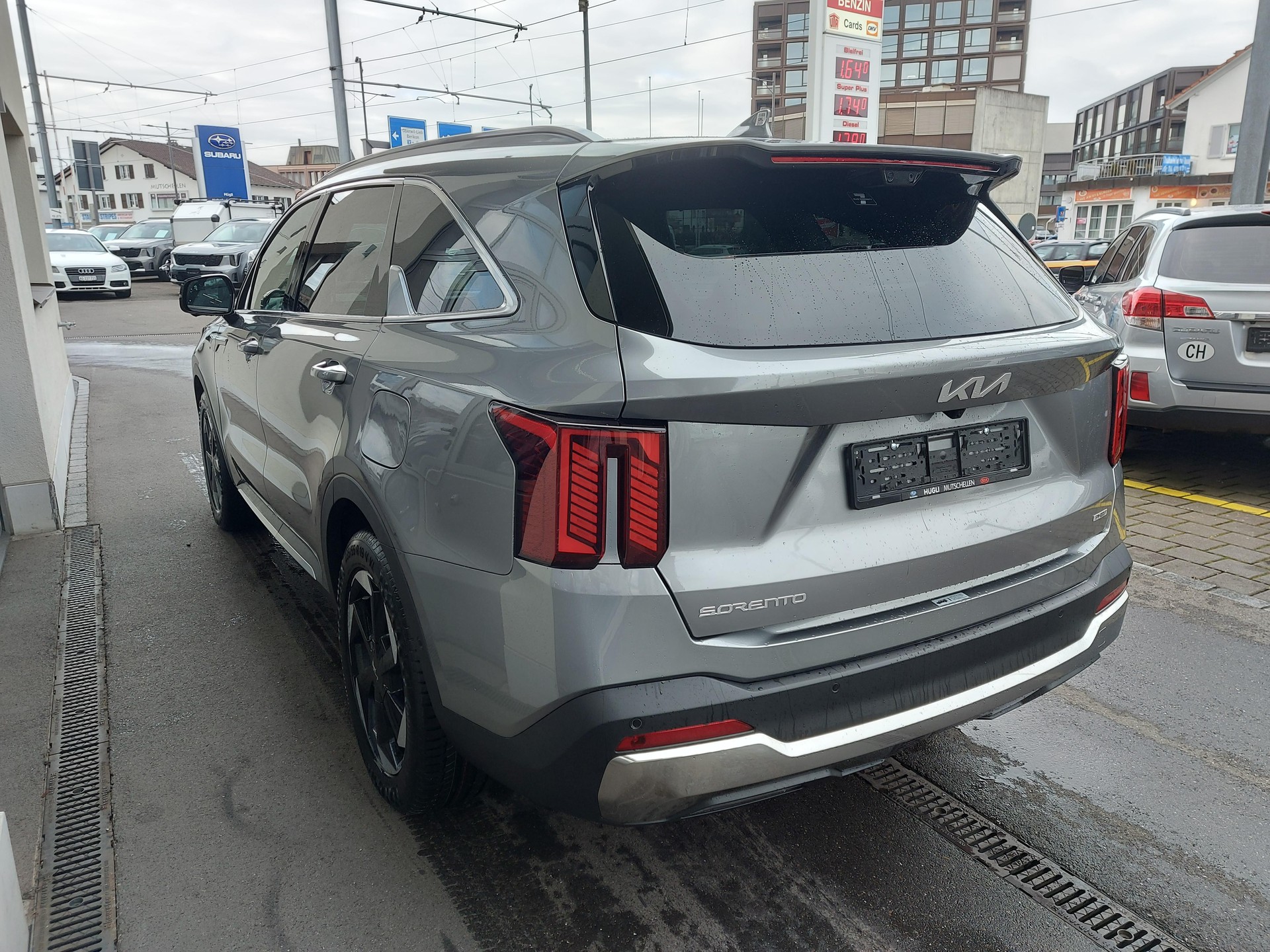 KIA Sorento 1.6 T-GDi Plug-in Hybrid Style 7P-image-15