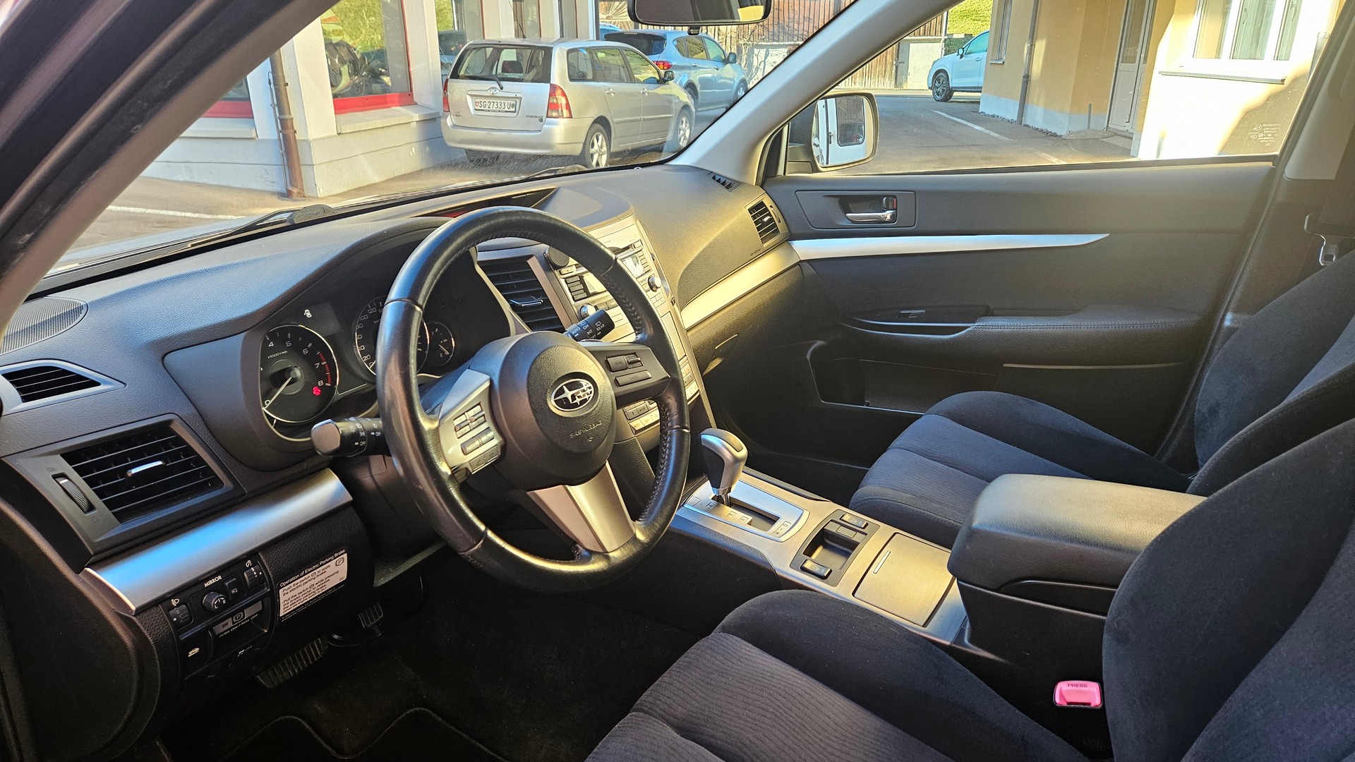 SUBARU Outback 2.5i Swiss Special AWD Lineartronic-showroom-element-1