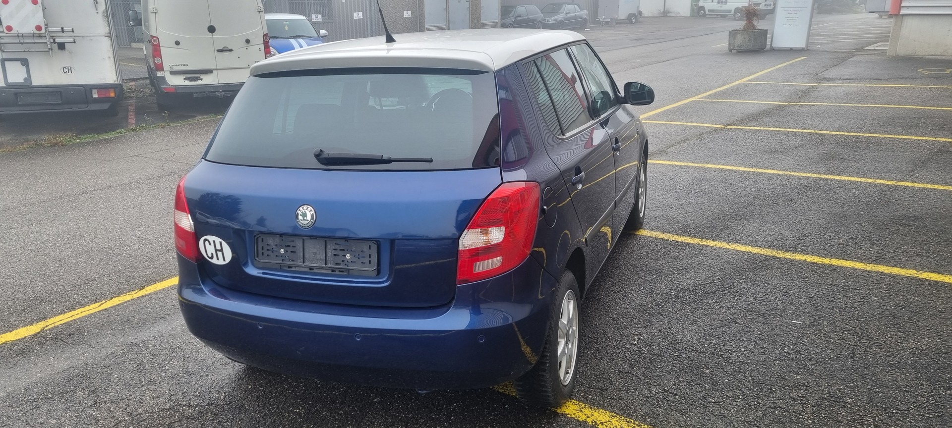 SKODA Fabia 1.6 Ambiente-image-4