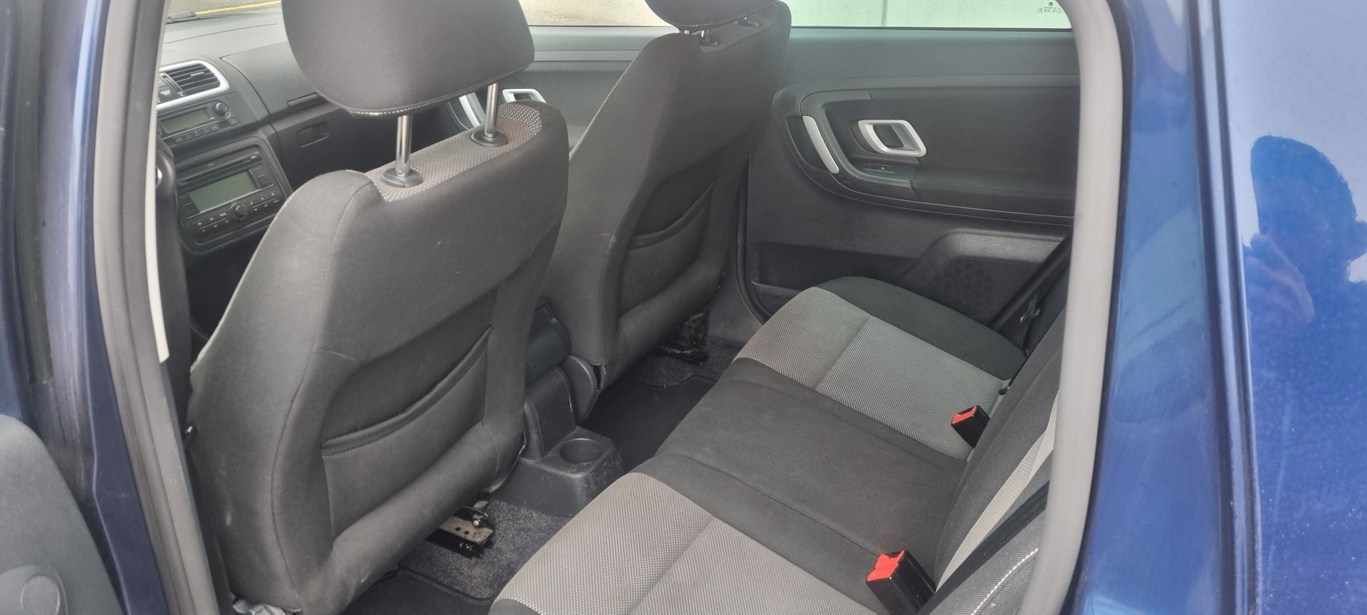 SKODA Fabia 1.6 Ambiente-image-10