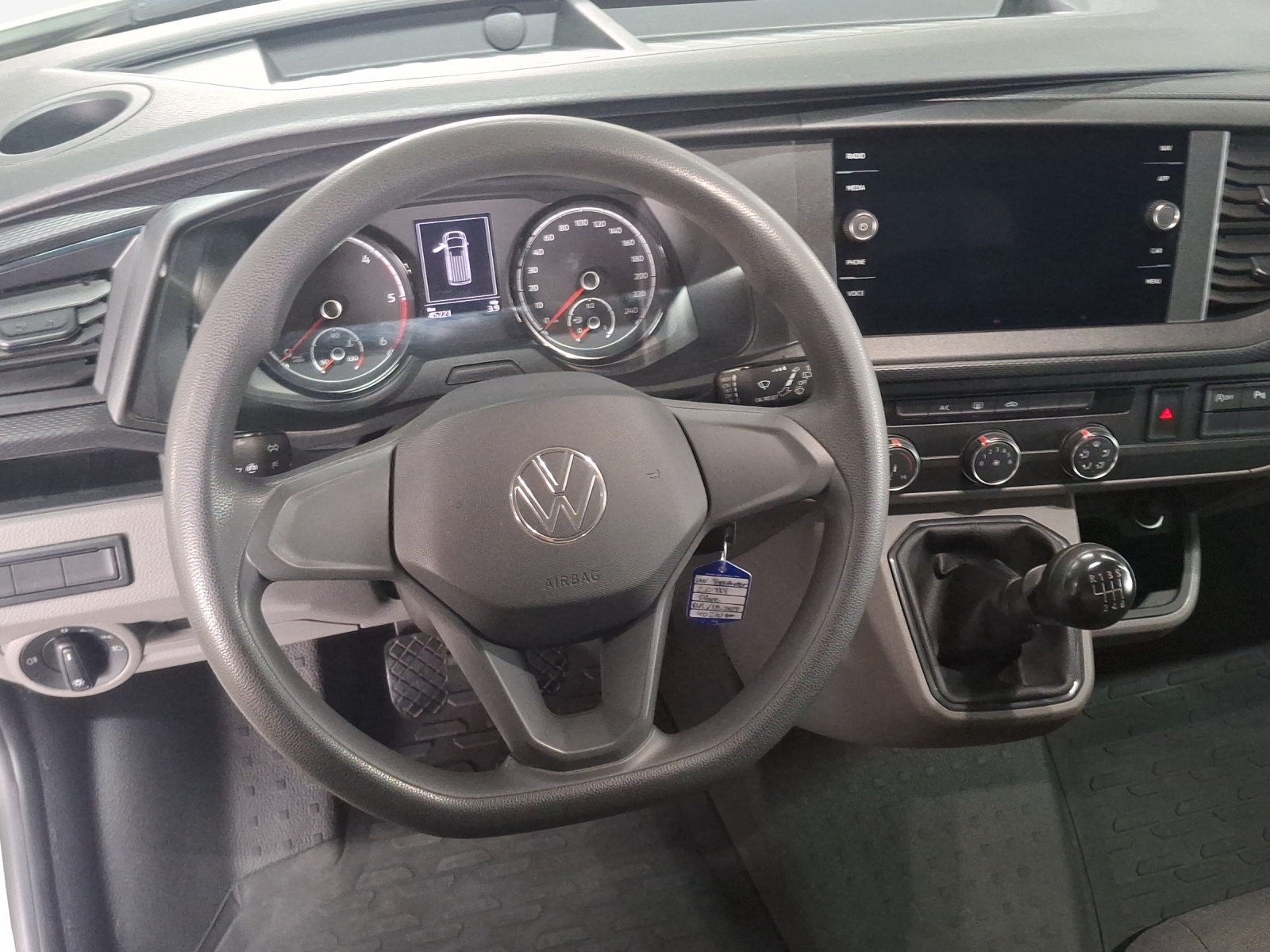 VW T6.1 2.0 TDI 4Motion-image-8