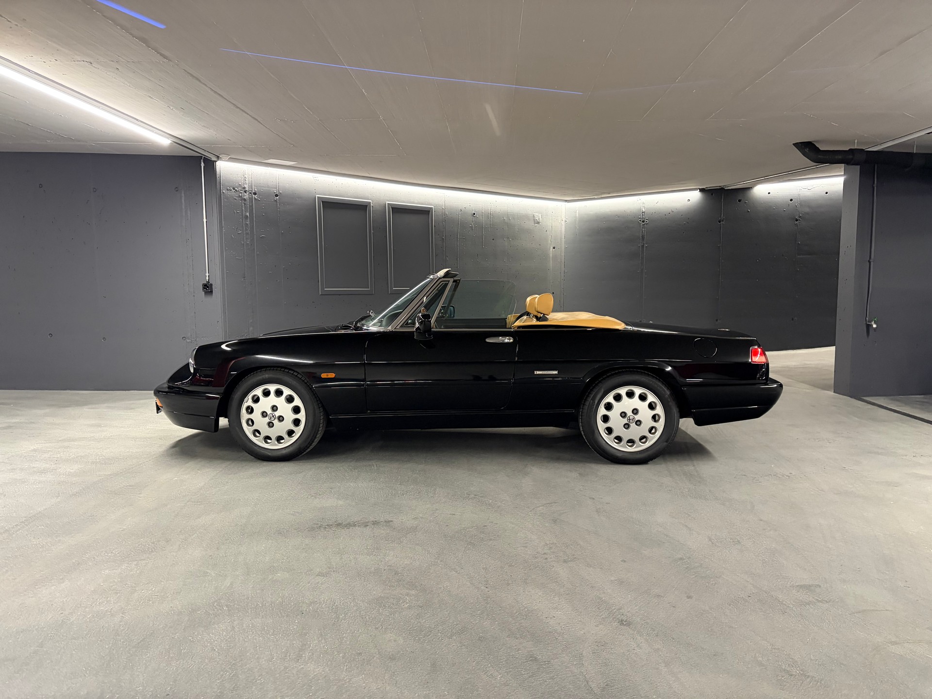 ALFA ROMEO Spider 2.0 Veteranfahrzeug-image-1