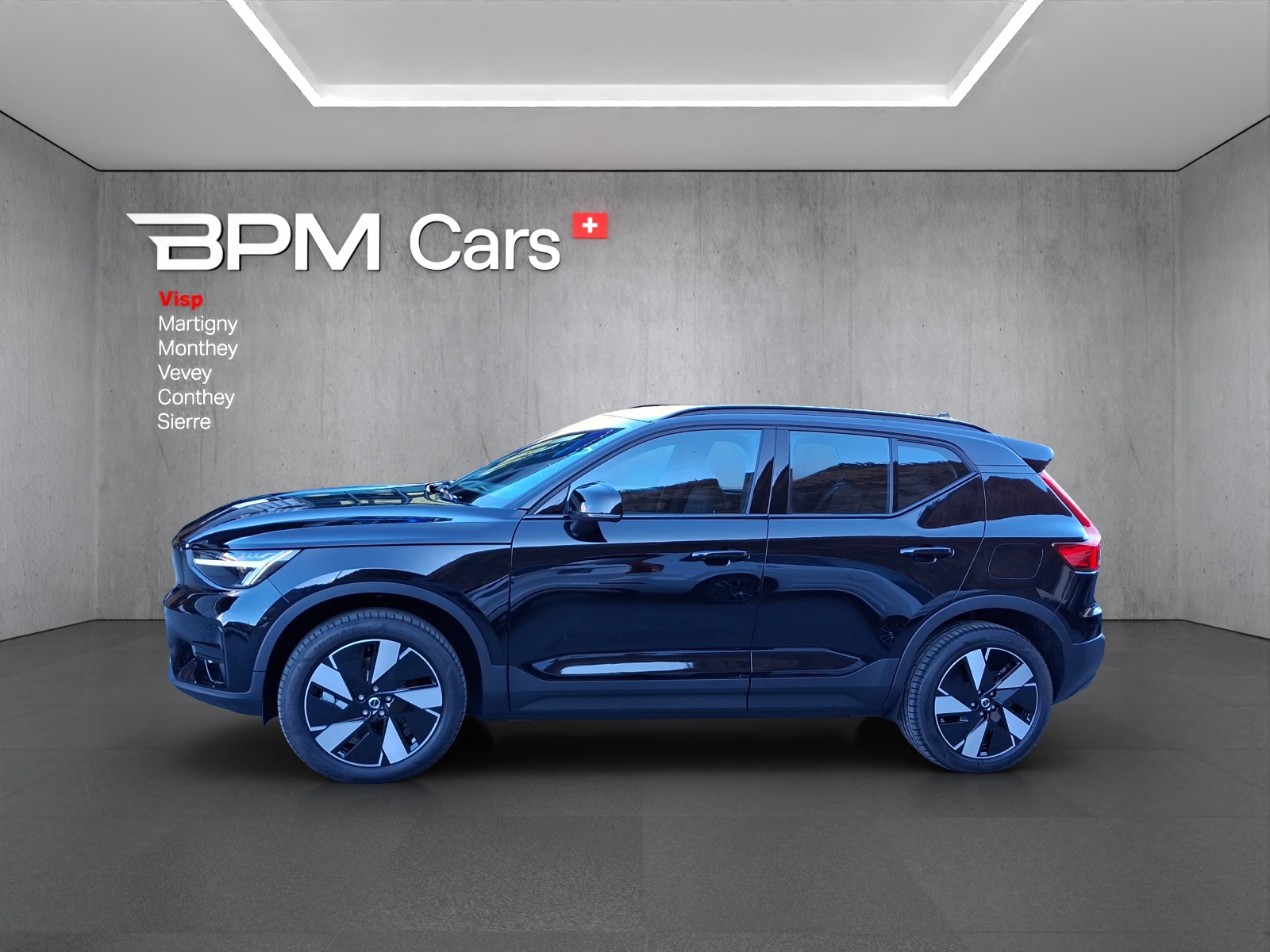 VOLVO EX40 82kWh Twin Motor AWD Plus-image-16