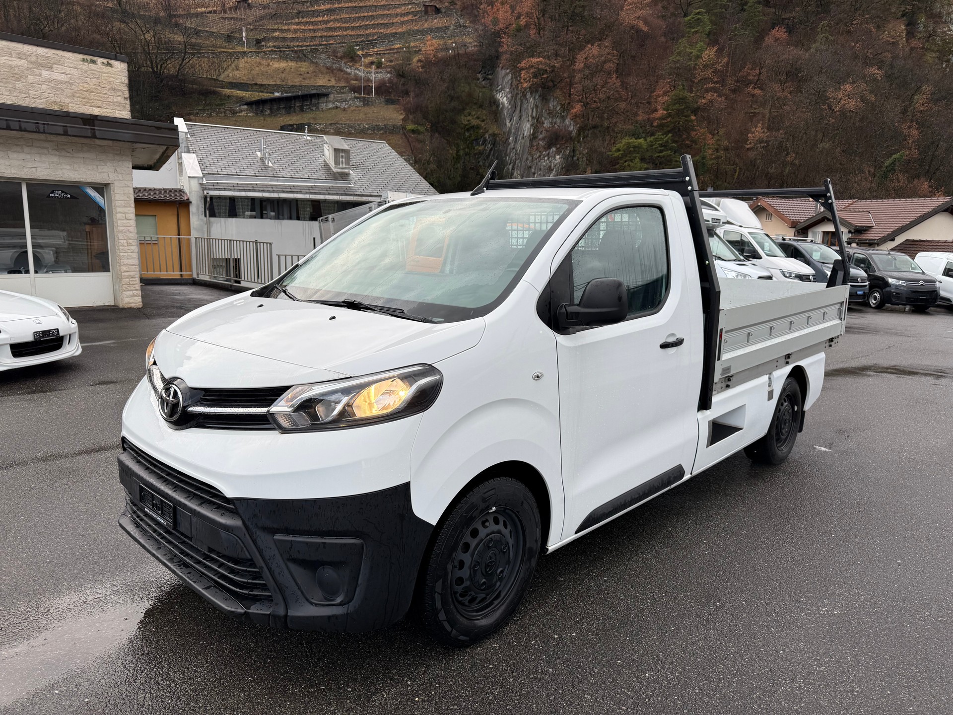 TOYOTA Proace 2.0D Plattform Medium-image-1