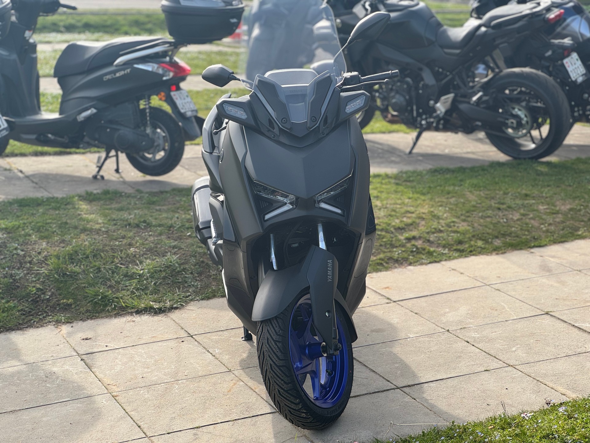 YAMAHA X-Max 300-image-4
