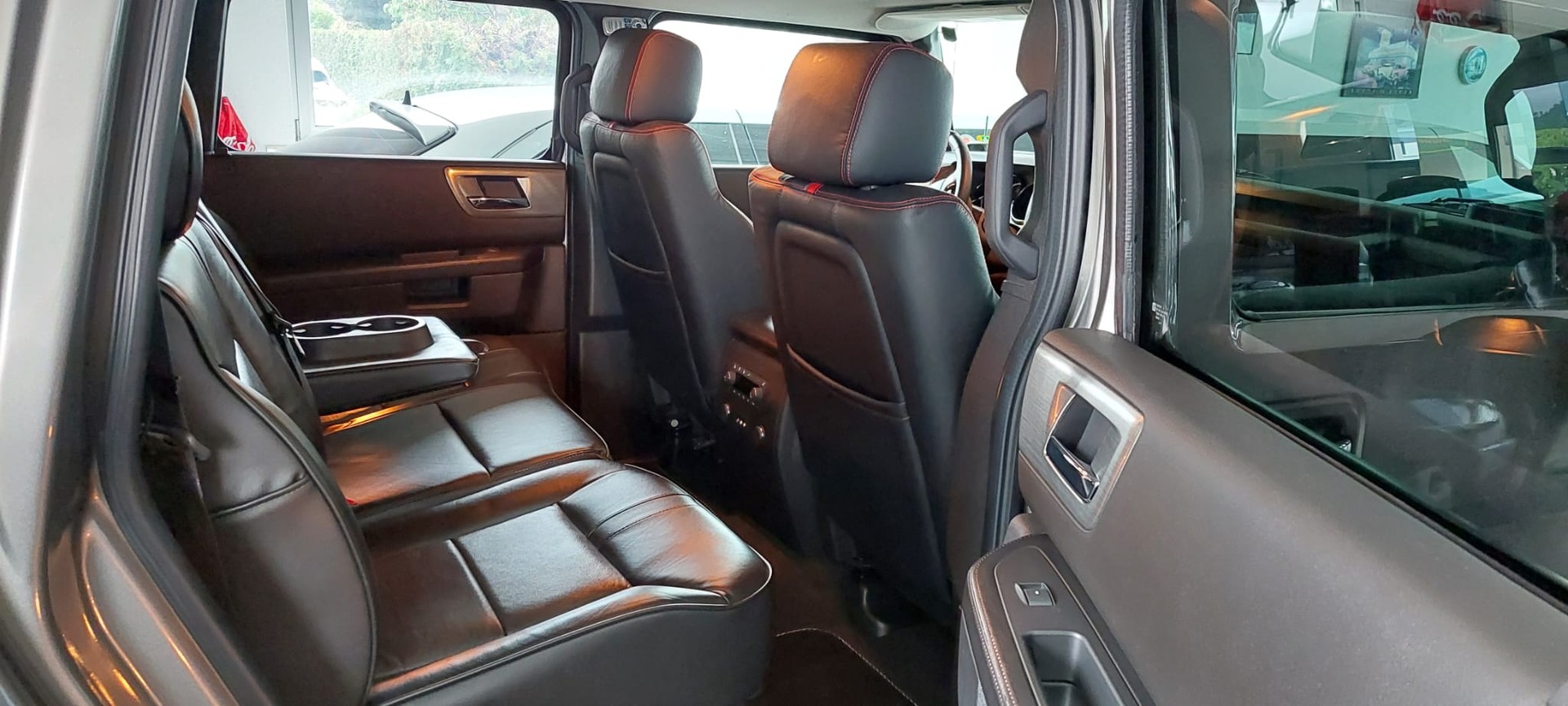 HUMMER Facelift - 6.2l V8-image-6