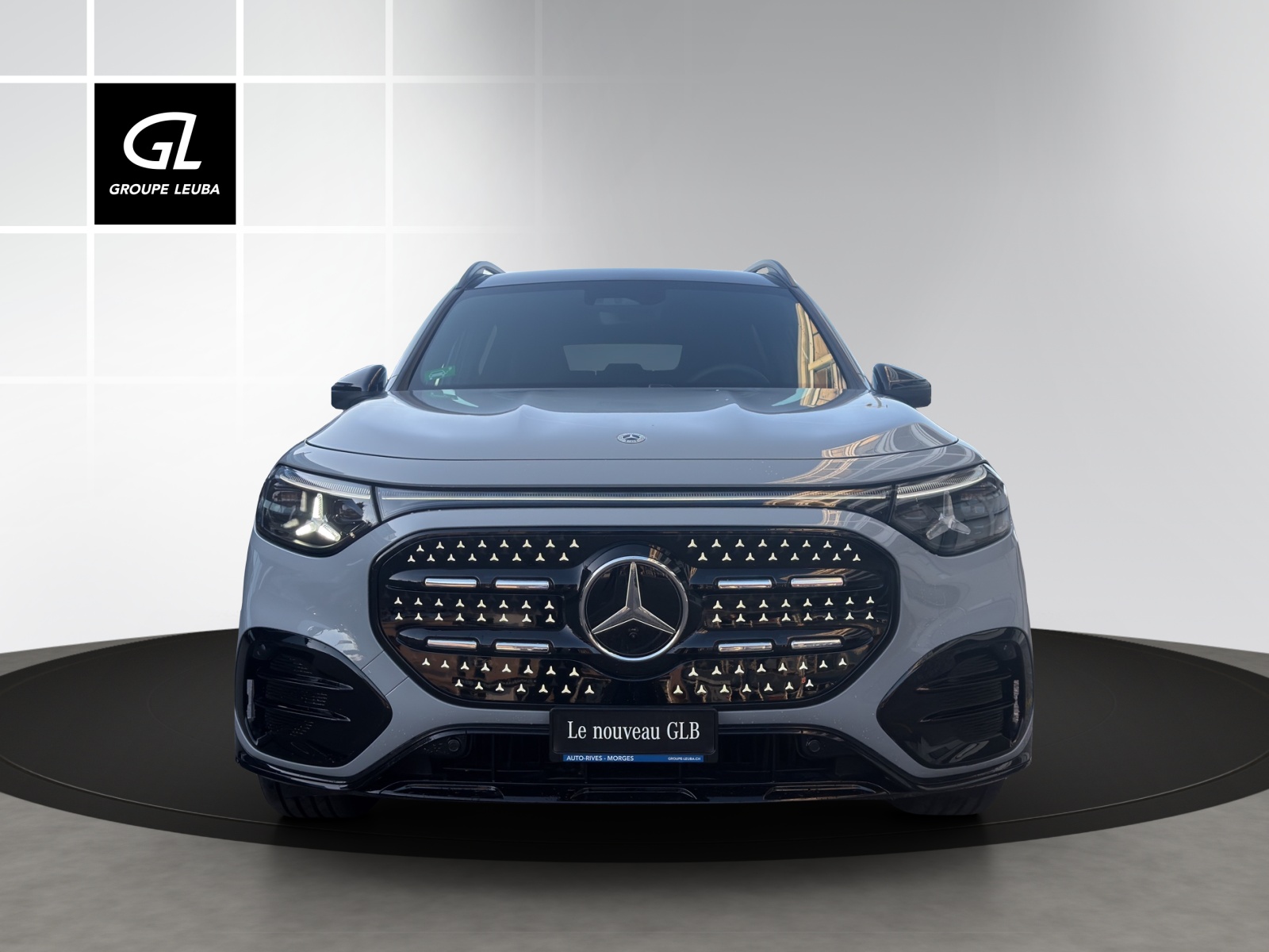 MERCEDES-BENZ NEW GLB 350 4M EQ-showroom-element-1