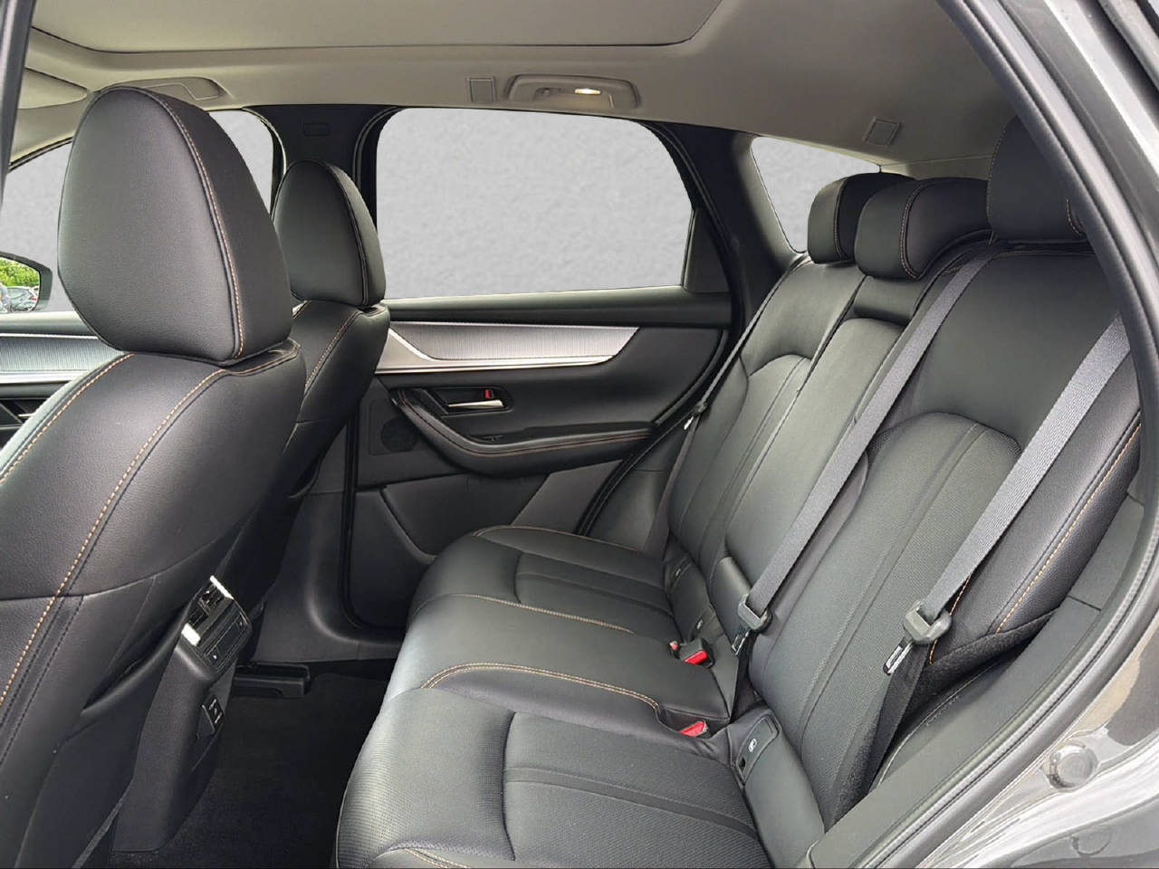 MAZDA CX-60 2.5 PHEV Homura AWD-image-6