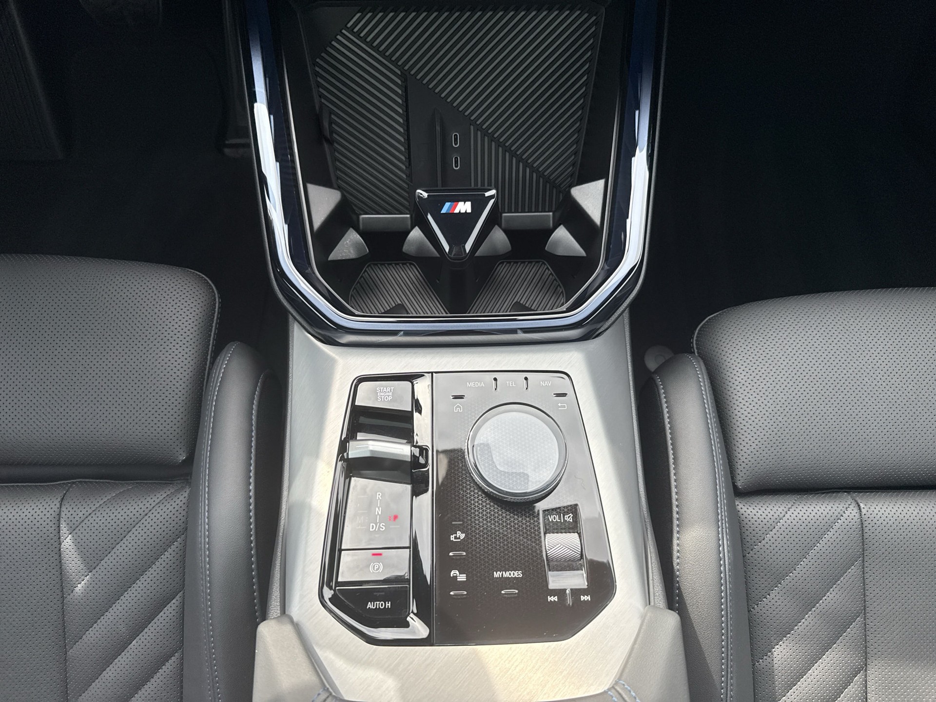 BMW X3 xDrive 48V 40d M Sport Pro-image-12
