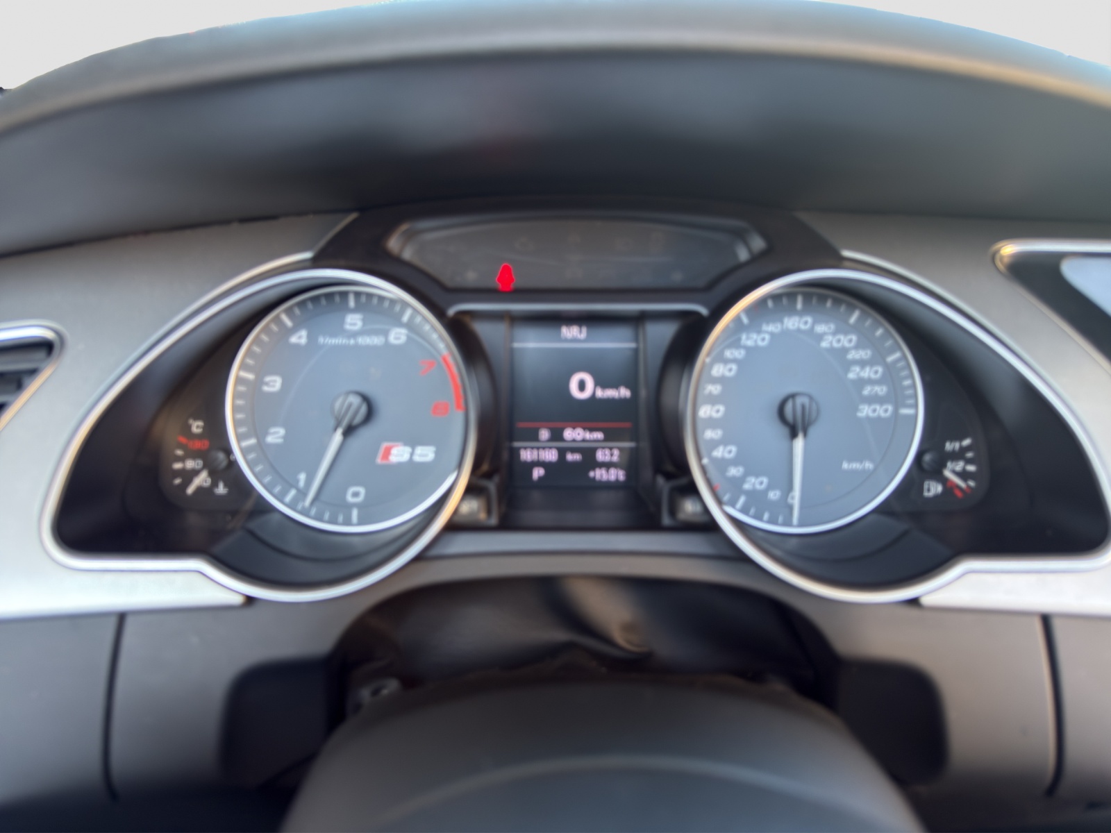 AUDI S5 Cabrio 3.0 TFSI quattro S-Line-image-7