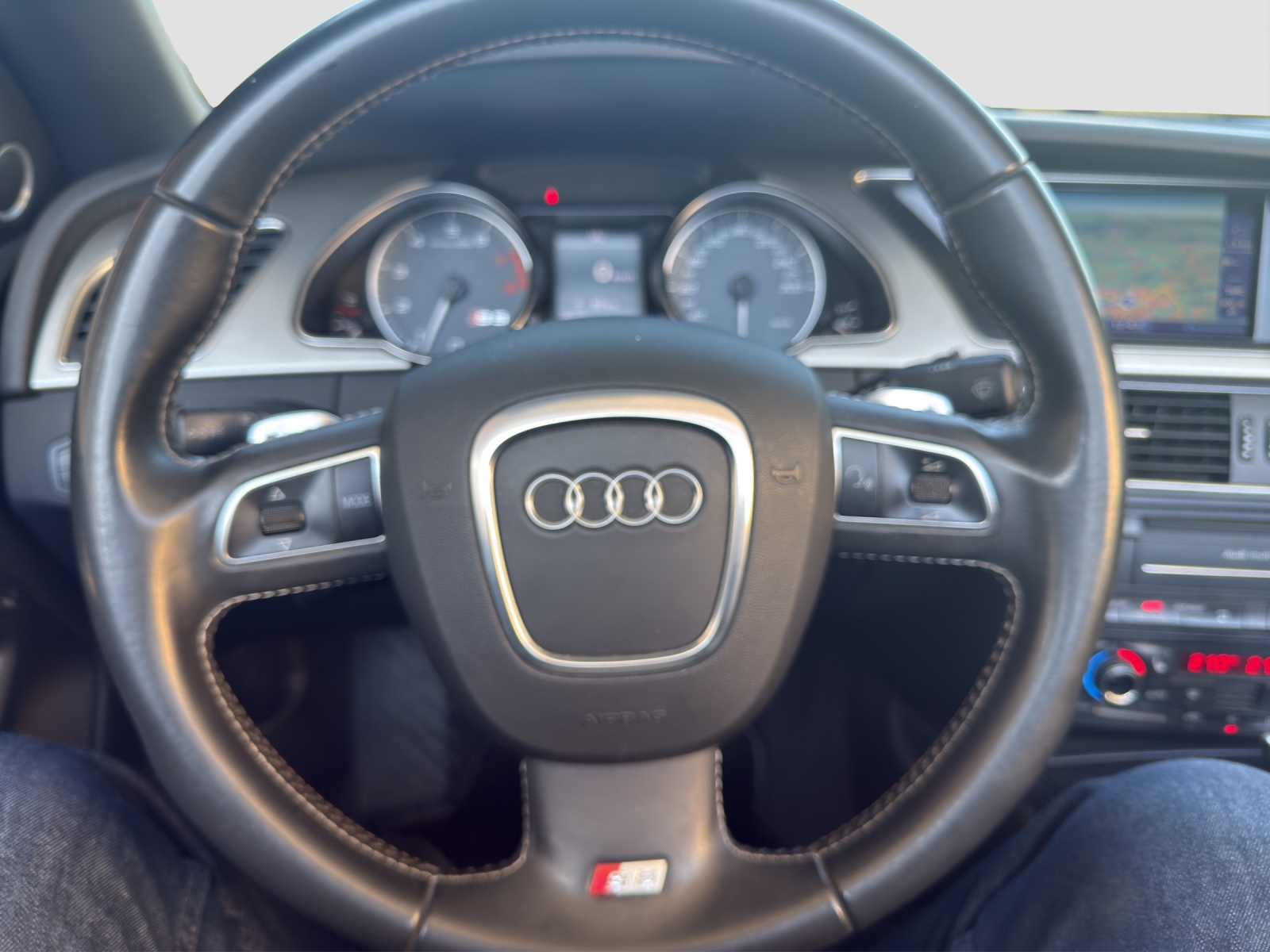 AUDI S5 Cabrio 3.0 TFSI quattro S-Line-image-8