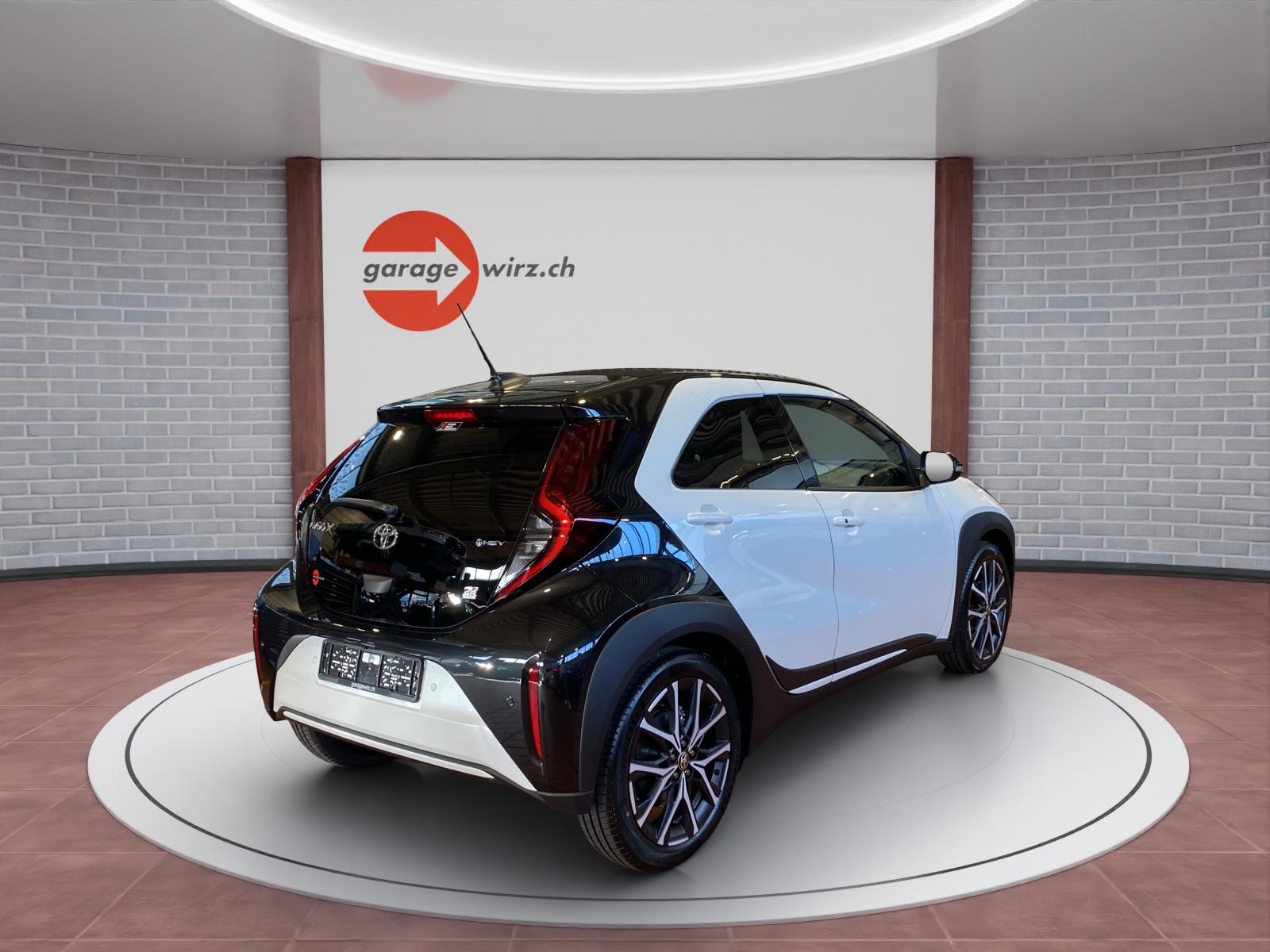 TOYOTA Aygo X 1.5 VVT-i HSD GR Sport-image-4