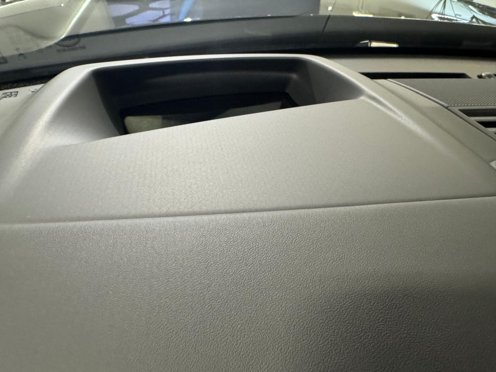 LAND ROVER Range Rover Sport 4.4 V8 SV Edition One Carbon P635-image-26