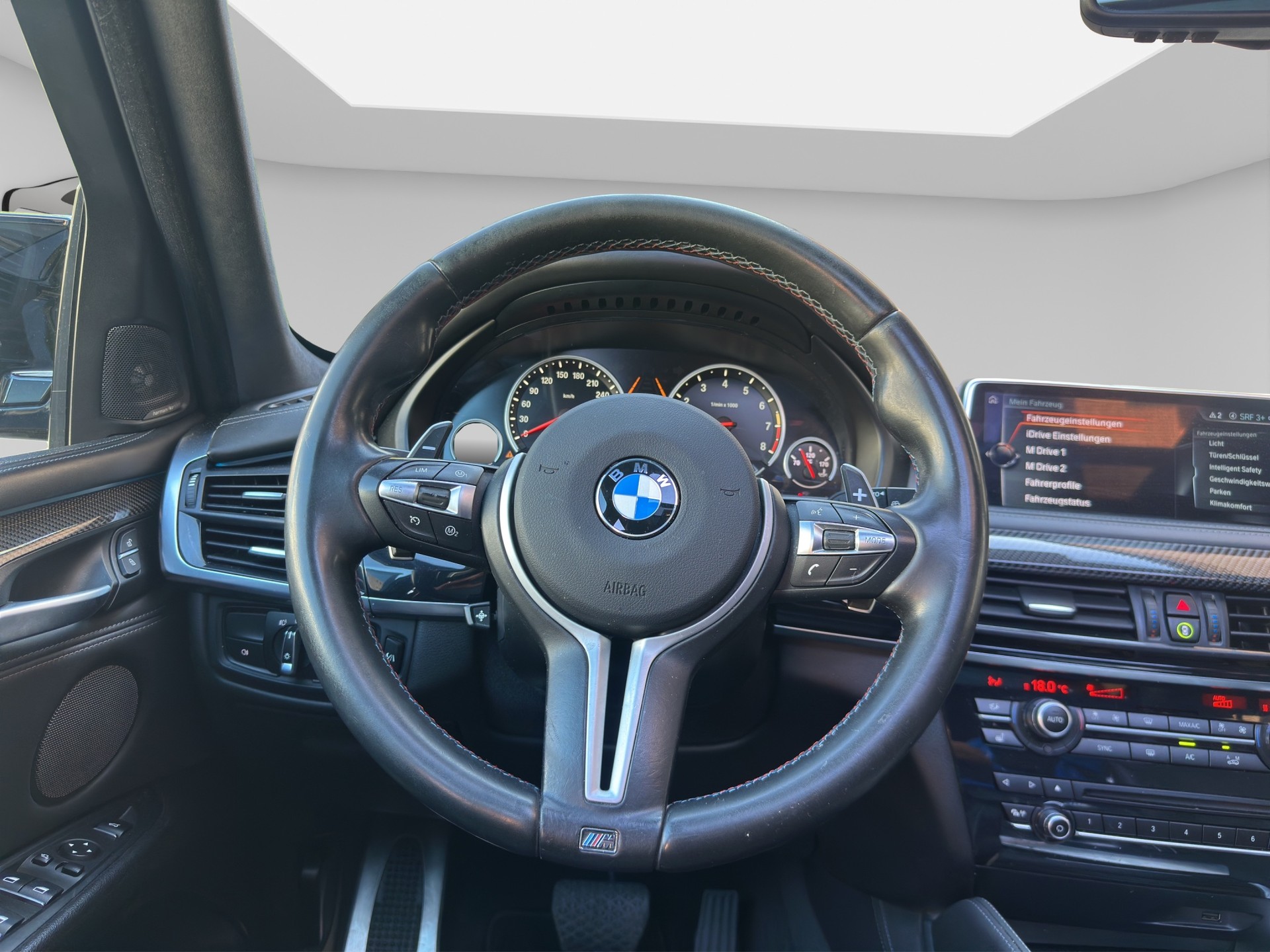 BMW X5M Steptronic-image-10
