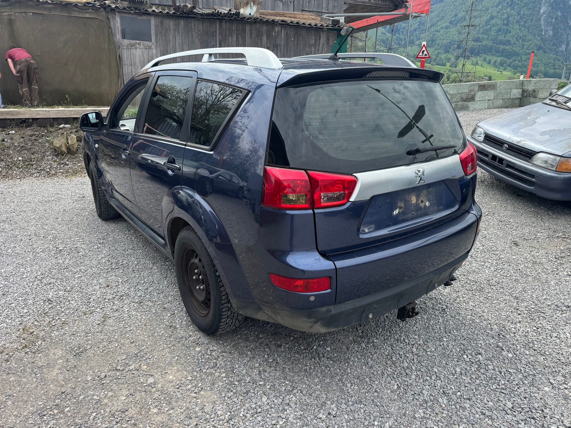 PEUGEOT 4007 2.2 HDi Platinum Edition-image-3
