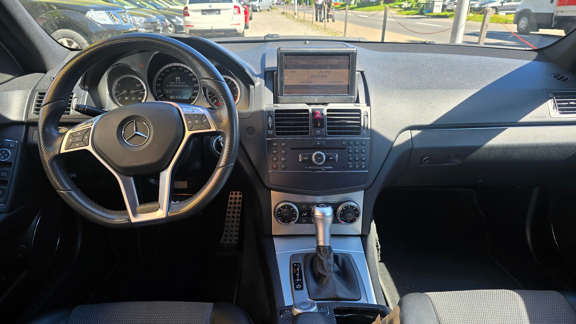 MERCEDES-BENZ C 350 Avantgarde 4Matic 7G-Tronic-image-10