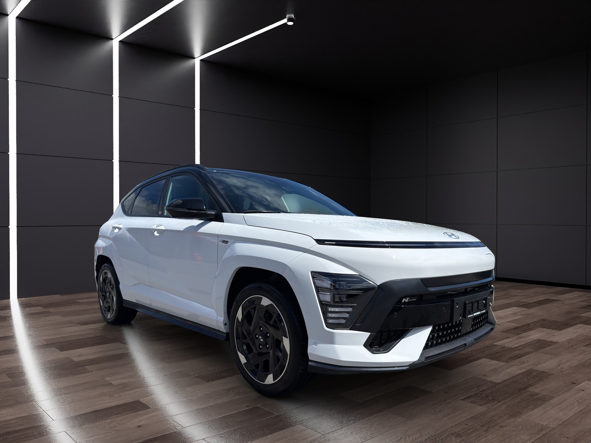 HYUNDAI Kona EV 65.4 kWh N Line-showroom-element-2
