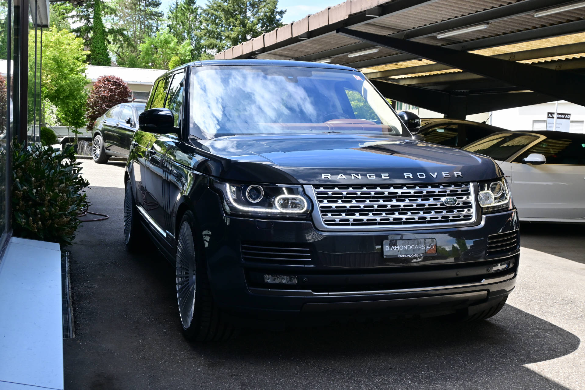 LAND ROVER Range Rover 5.0 V8 SC Autobiography LWB-showroom-element-2
