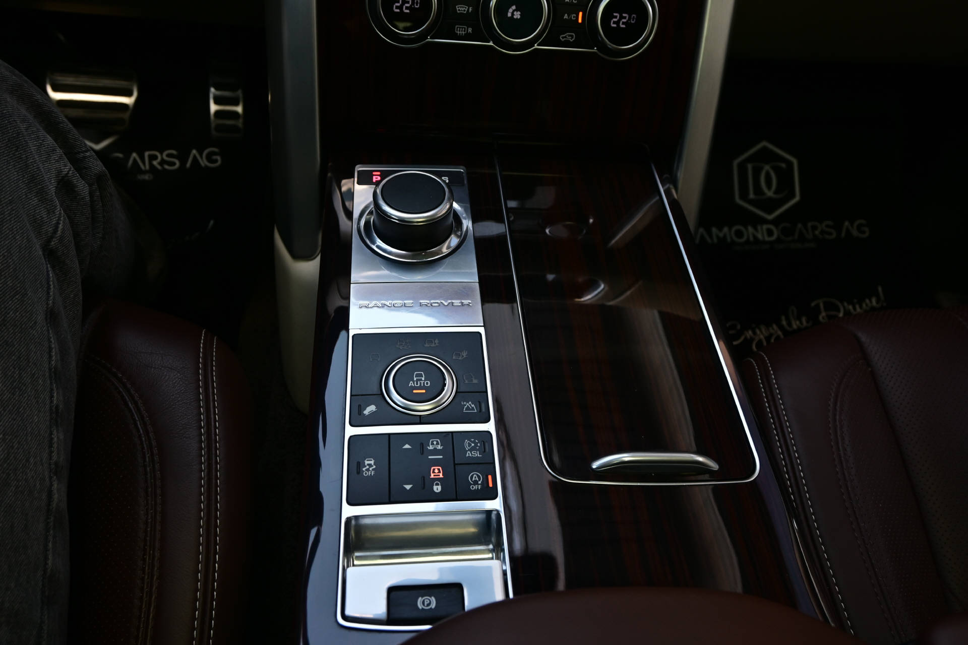 LAND ROVER Range Rover 5.0 V8 SC Autobiography LWB-image-19