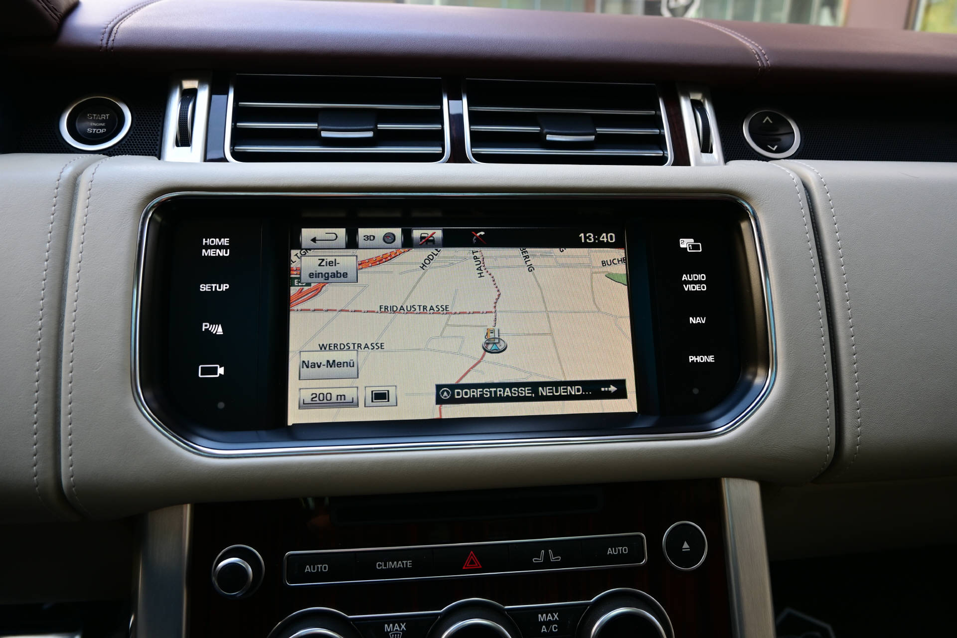 LAND ROVER Range Rover 5.0 V8 SC Autobiography LWB-image-13