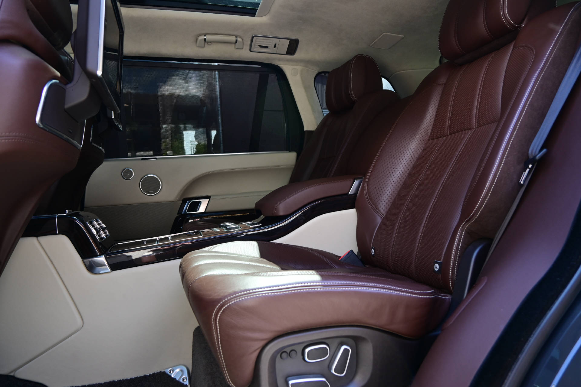 LAND ROVER Range Rover 5.0 V8 SC Autobiography LWB-image-22