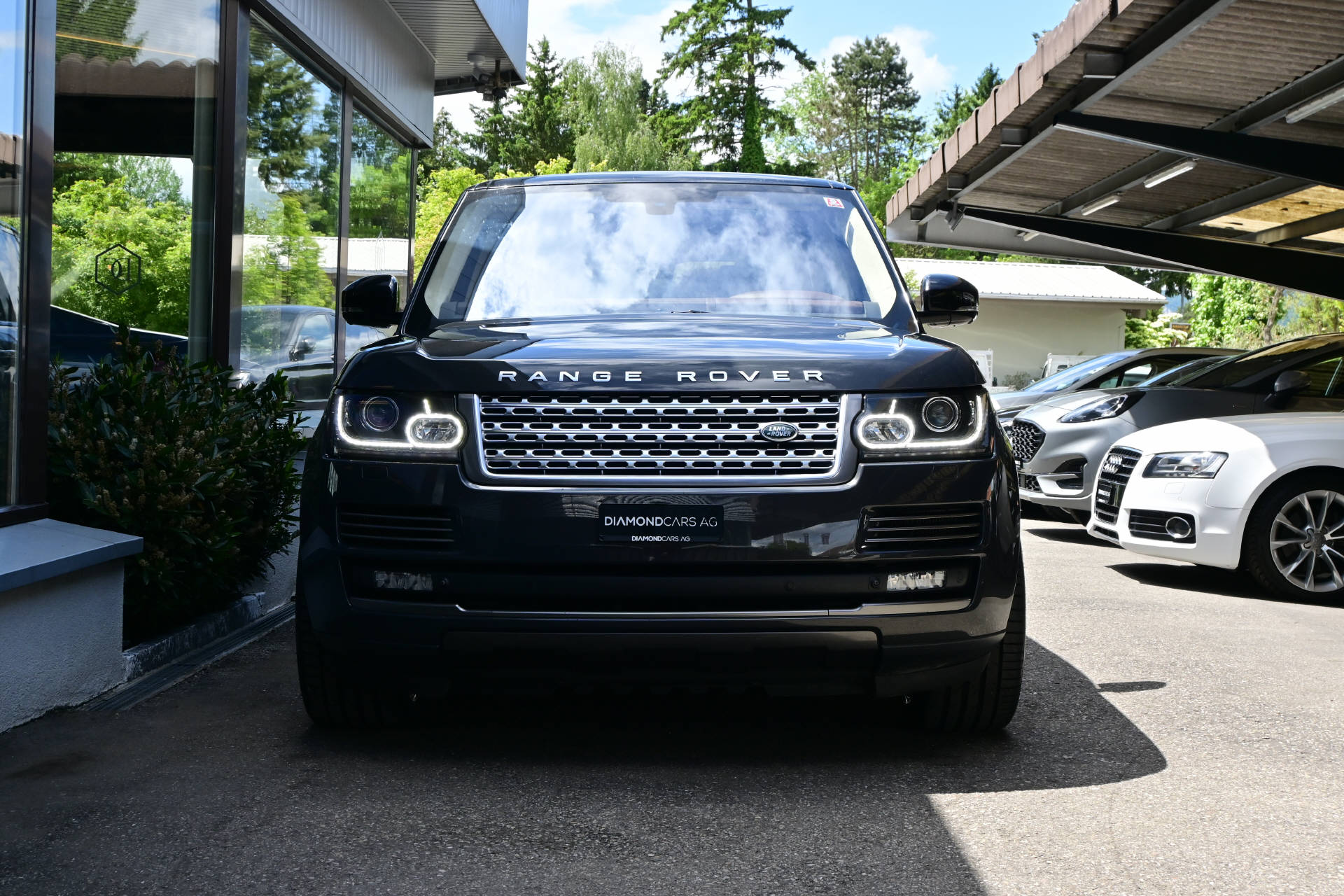 LAND ROVER Range Rover 5.0 V8 SC Autobiography LWB-showroom-element-1