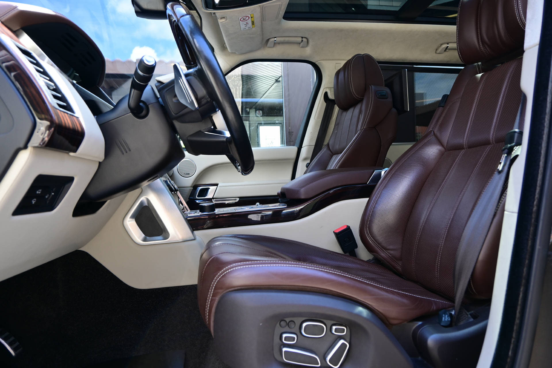 LAND ROVER Range Rover 5.0 V8 SC Autobiography LWB-image-10
