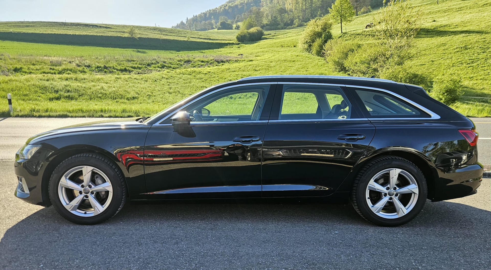 AUDI A6 Avant 40 TDI Sport Attraction quattro S-tronic-showroom-element-2