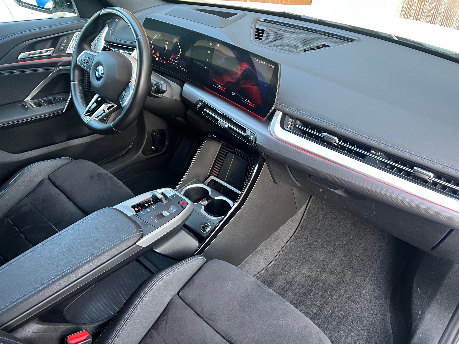 BMW X1 xDrive 23d 48V M Sport-image-9