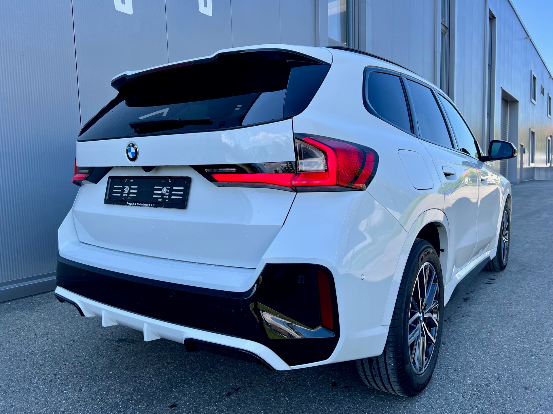 BMW X1 xDrive 23d 48V M Sport-image-7
