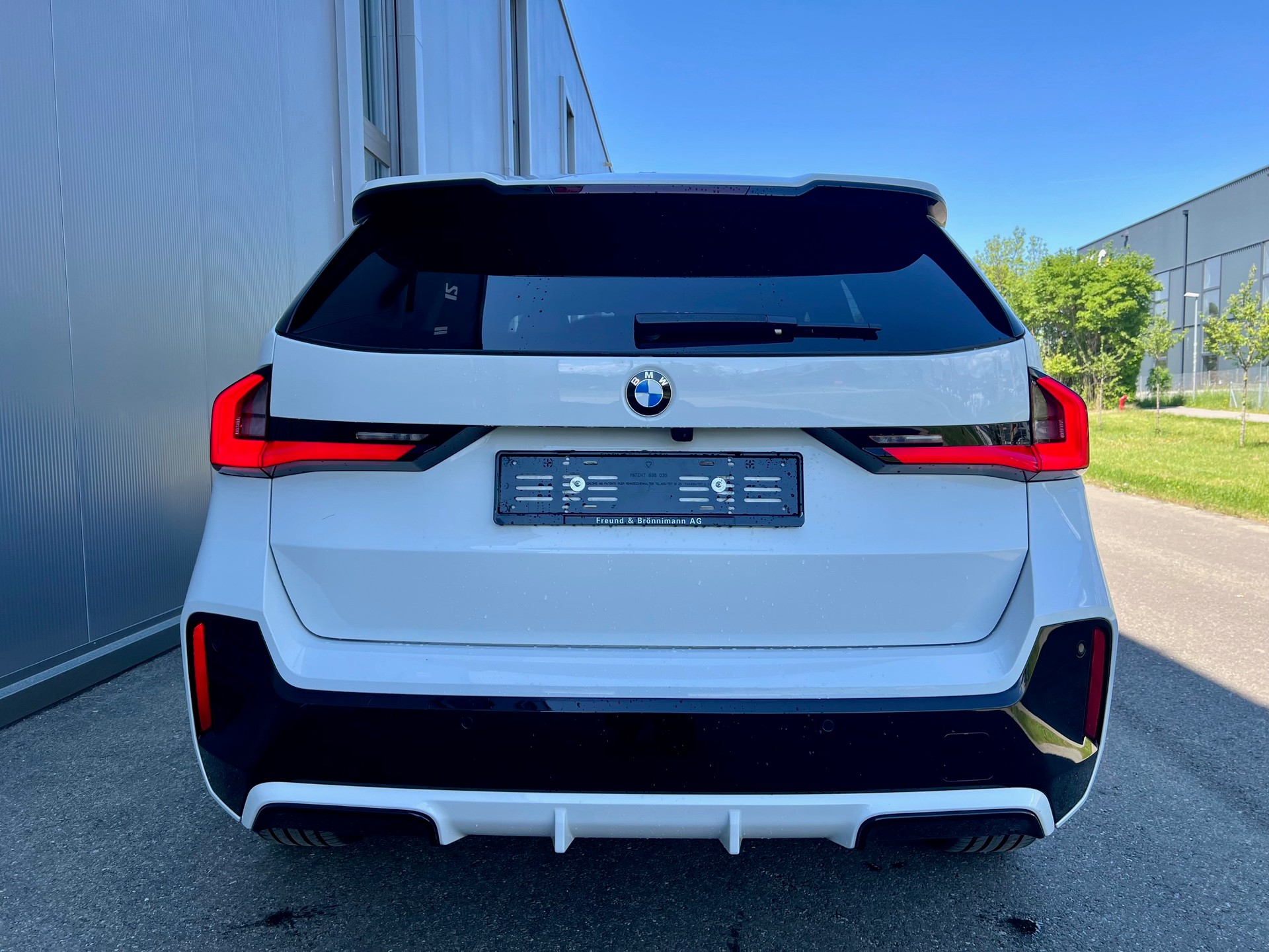 BMW X1 xDrive 23d 48V M Sport-image-8