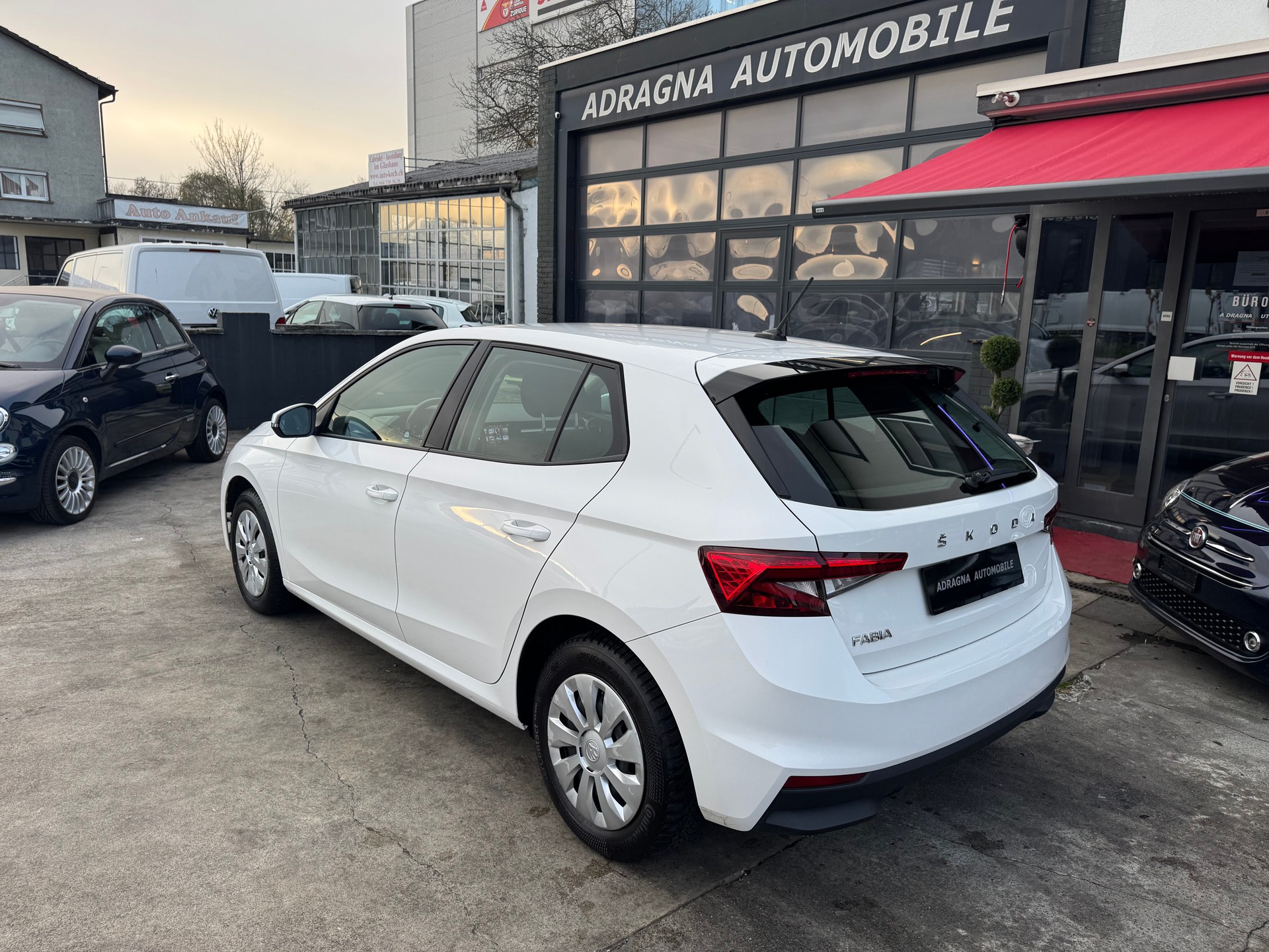 SKODA Fabia 1.0 TSI Style DSG-image-4