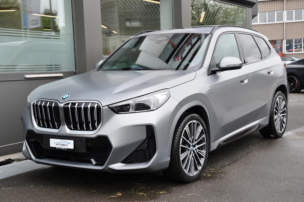 BMW X1 xDrive 23d 48V M Sport Pro-showroom-element-3