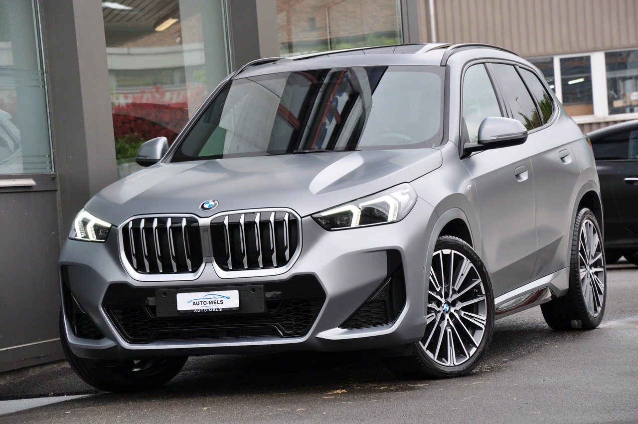 BMW X1 xDrive 23d 48V M Sport Pro-showroom-element-1